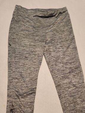 Space-Dyed Gray Women's Leggings - Comfortable Everyday Stretch